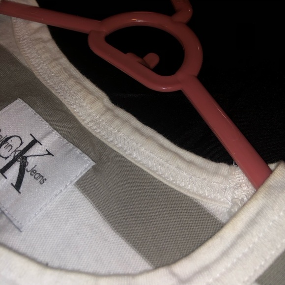 CALVIN KLEIN JEANS TEE - Picture 8 of 10